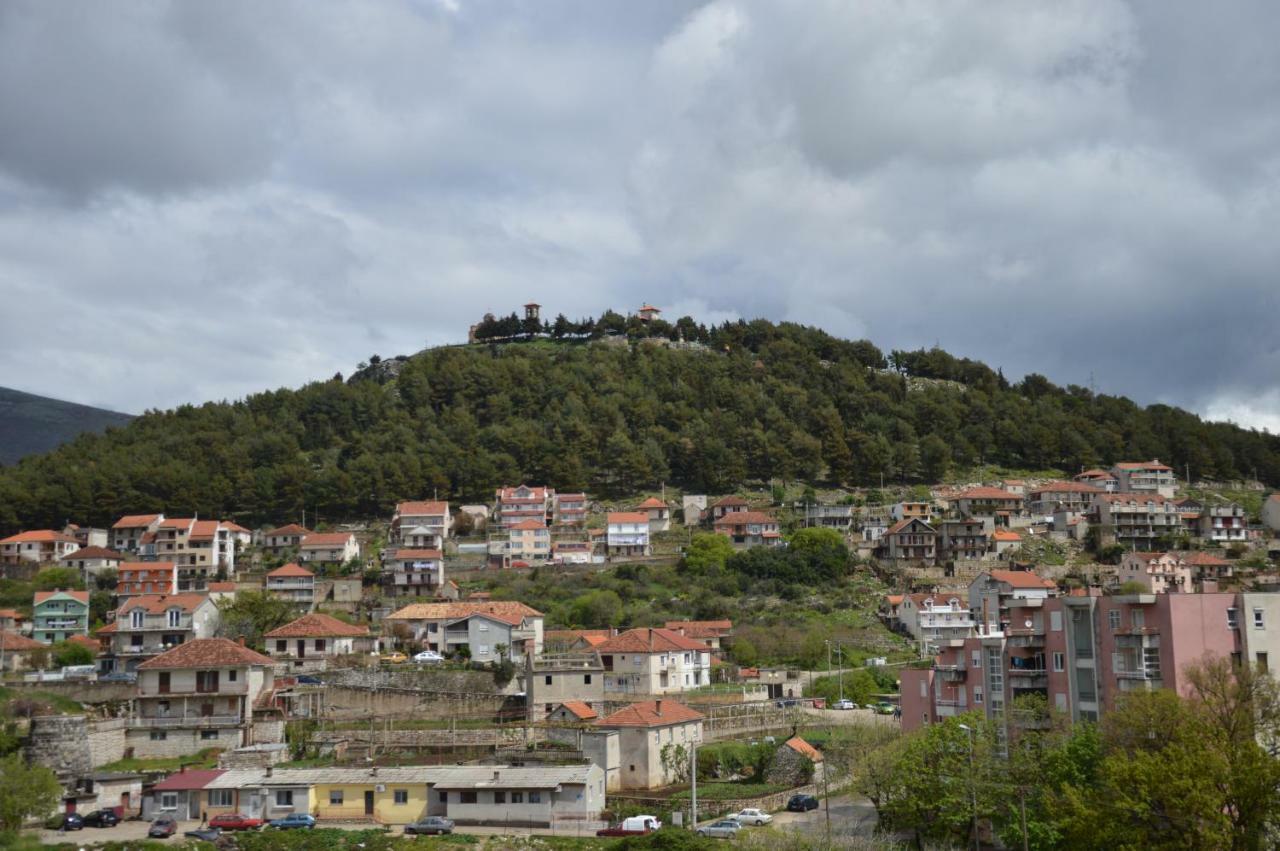 Apartman Biser Appartement Trebinje Buitenkant foto